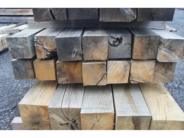 0,79 m³ eiken balken 150x150 - afbeelding 3 van  4