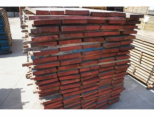0,79 m³ eiken planken 30mm rustiek - afbeelding 4 van  4