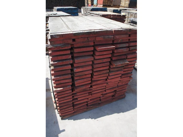 0,79 m³ eiken planken 30mm rustiek - afbeelding 4 van  4