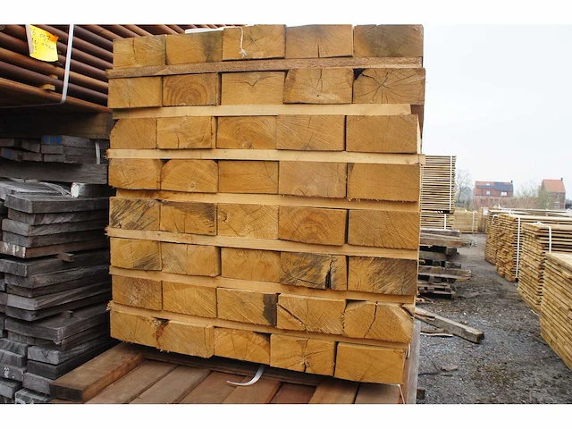 0,80 m³ industrieel eiken balken 100x200 - afbeelding 2 van  3