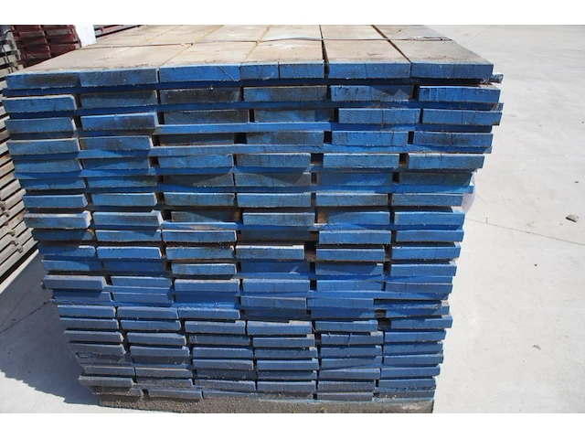 0,83 m³ eiken planken 30mm rustiek - afbeelding 3 van  5