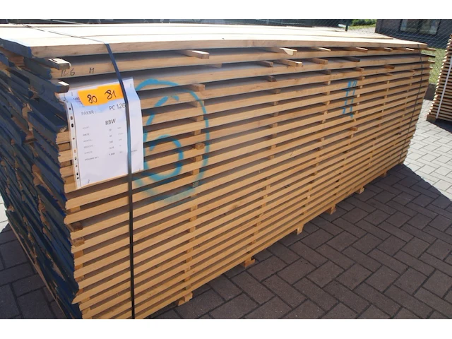 0,92 m³ eiken planken 30mm - afbeelding 1 van  4