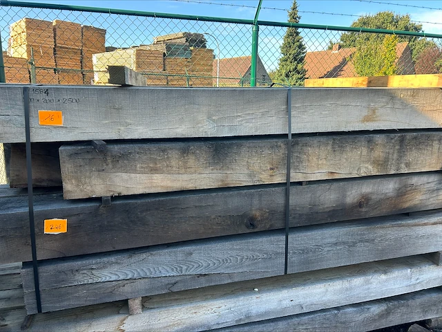 0,98 m³ eiken balken 200x200 - afbeelding 1 van  6