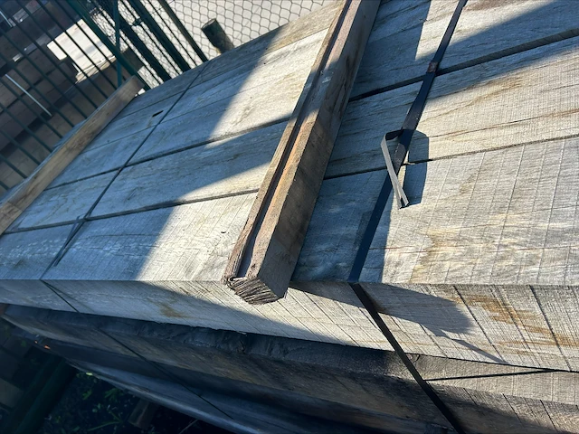 0,98 m³ eiken balken 200x200 - afbeelding 6 van  6