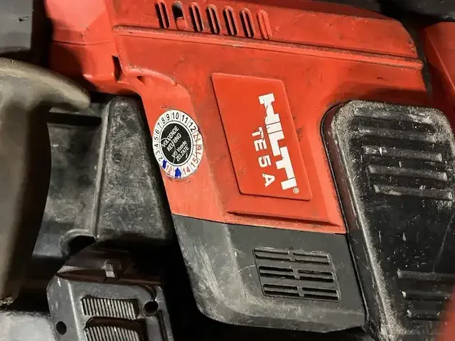 1 accu boormachine hilti te 5a - afbeelding 2 van  8