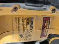 1 accu breekhamer dewalt dch 273 - afbeelding 2 van  3