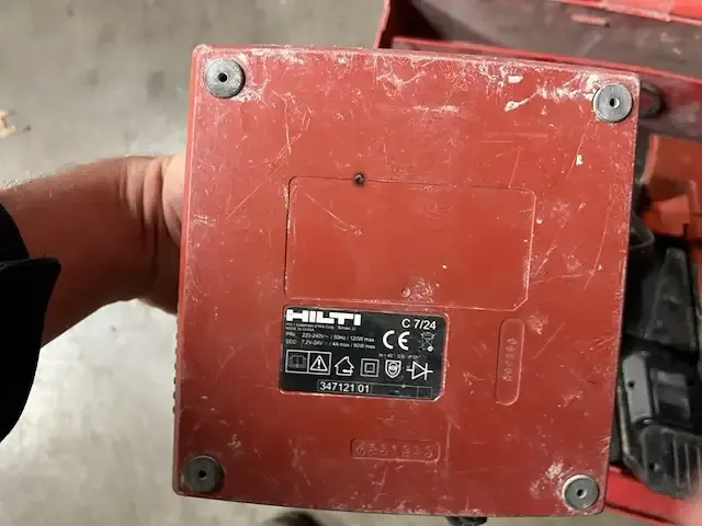 1 accu klopboorhamer hilti te 5a - afbeelding 2 van  11