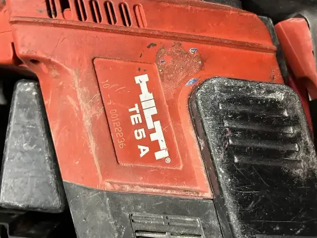1 accu klopboorhamer hilti te 5a - afbeelding 5 van  11