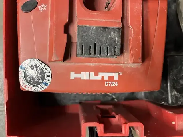 1 accu klopboorhamer hilti te 5a - afbeelding 11 van  11