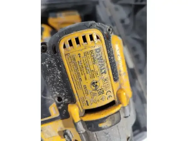 1 accu set dewalt dcf887 en dcd996 - afbeelding 3 van  4