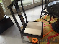 1 achthoekige tafel van zwarte kleur diam. 128cm/75cm + 6 stoelen - afbeelding 2 van  2