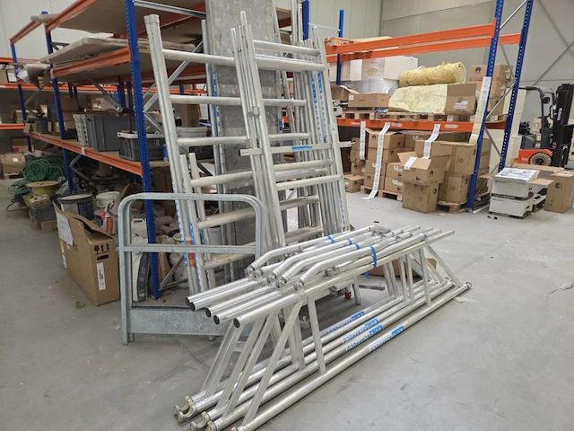 1 alu stelling euroscaffold - afbeelding 1 van  5