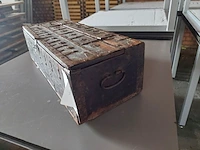 1 antiek houten kistje met div deco - afbeelding 8 van  13
