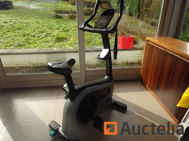 1 appartement fiets, digital signage, energy merk - afbeelding 2 van  4