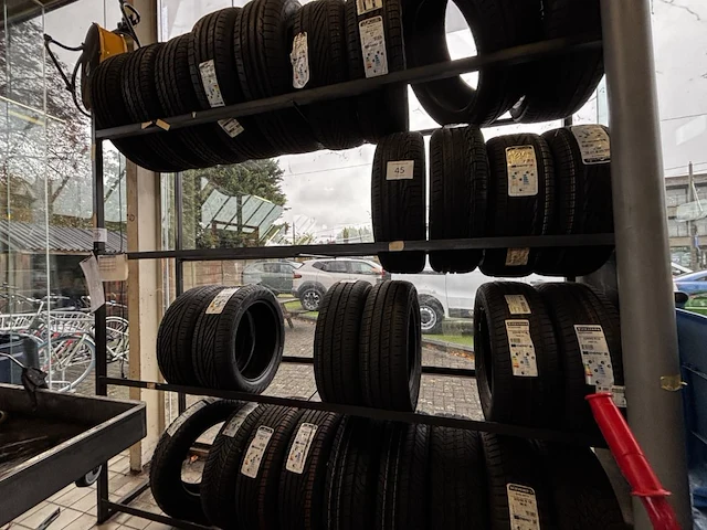 1 bandenrek - afbeelding 1 van  2