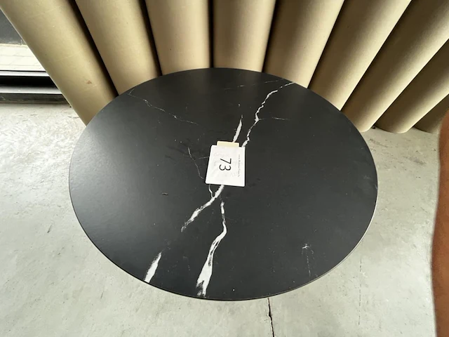 1 bijzettafel rond - afbeelding 3 van  3