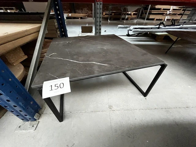 1 bijzettafel vierkant - afbeelding 1 van  3