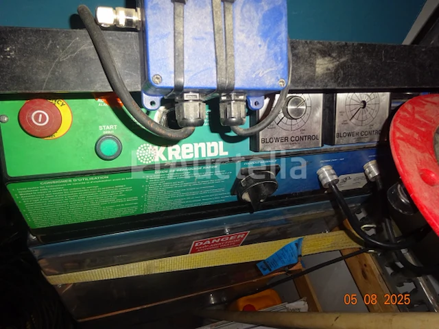 1 blaasvormkaardmachine met grote capaciteit voor alle soorten losse isolatie, merk krendl 2300 - afbeelding 7 van  8