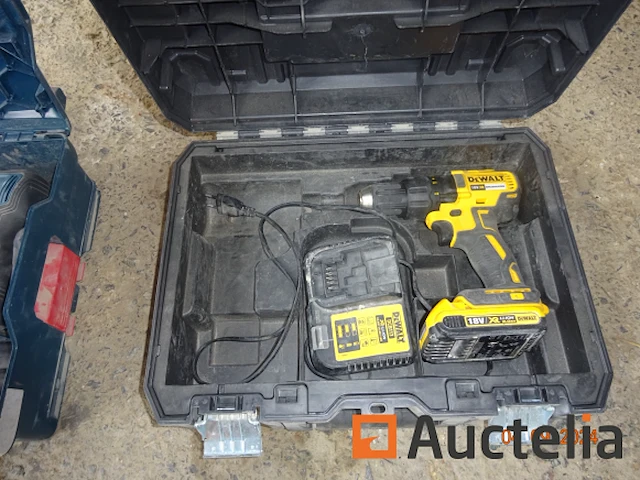1 boormachine op accu dewalt type 18vxr, met accu en lader, in de originele behuizing - afbeelding 1 van  1