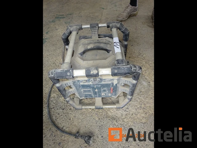 1 bosch bouwplaats radio met twee stopcontacten - afbeelding 4 van  5