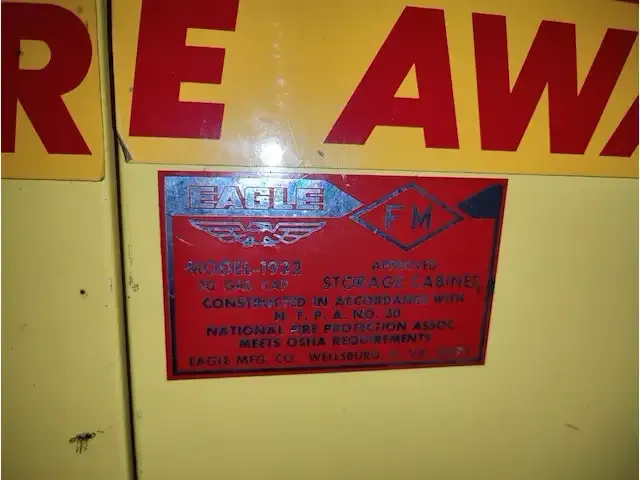 1 brandveilige kast eagle model 1932 - afbeelding 4 van  4