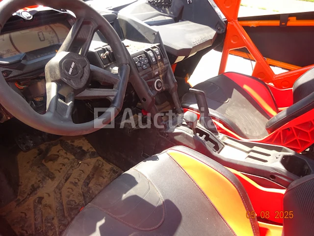 1 can am buggy, type maverick xfc turbo, draaiende motor - afbeelding 4 van  24