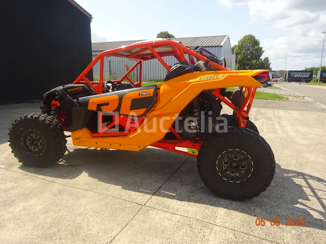 1 can am buggy, type maverick xfc turbo, draaiende motor - afbeelding 12 van  24
