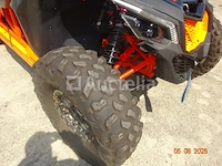 1 can am buggy, type maverick xfc turbo, draaiende motor - afbeelding 23 van  24