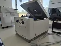 1 centrifuge eppendorf 5702 np: € 4500 - afbeelding 4 van  8