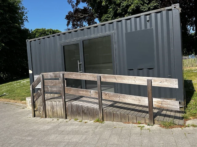 1 container voor polyvalent gebruik - afbeelding 1 van  20