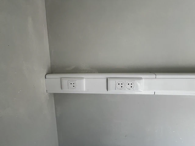 1 container voor polyvalent gebruik - afbeelding 19 van  20