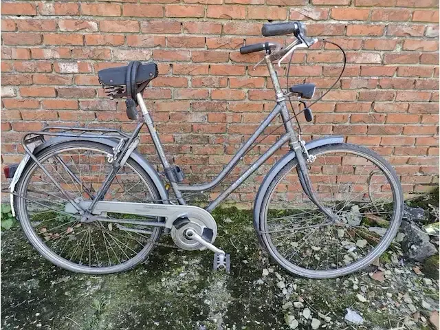 1 damesfiets batavus flying dutchman - afbeelding 1 van  2
