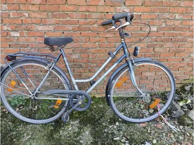1 damesfiets prestige - afbeelding 1 van  2