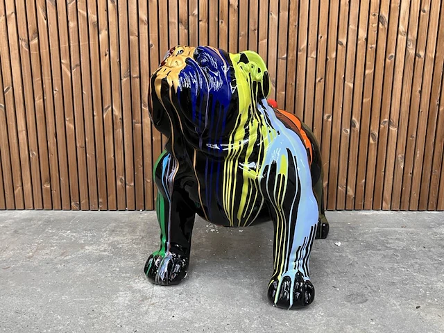 1 decoratief fiberglass beeld: hond zwart engelse bulldog - afbeelding 1 van  4