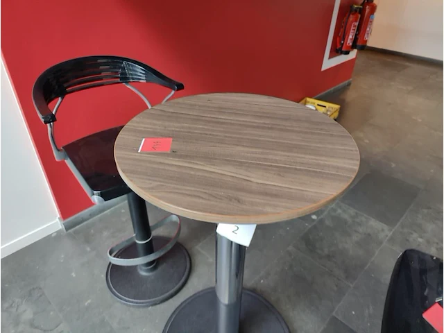 1 design hoge tafel met 2 bijhorende barstoelen origlia aria - afbeelding 4 van  5