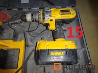 1 dewalt 36 volt accu-boorstatief met 2 accu's en oplader - afbeelding 2 van  2