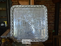 1 dienblad + tafellaken 1,25op70 +1 deco krans 45 - afbeelding 4 van  4