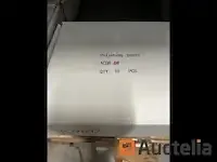 1 doos met 9 stuks rode polijst pasta - afbeelding 1 van  2