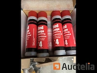 1 doos met 9 stuks rode polijst pasta - afbeelding 1 van  2