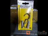 1 doos van 10 blisterpacks met 2 migros haken en deuvels - afbeelding 1 van  1