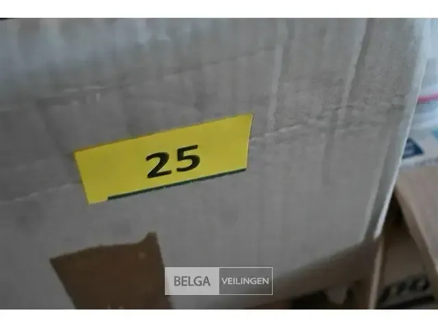 1 doos vochtige doeken + deel veegdoeken voor in keuken - afbeelding 3 van  3