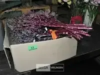 1 ds met kunstbloemen - afbeelding 1 van  1