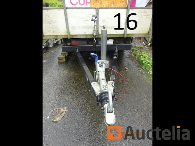 1 dubbelassige aanhangwagen, kantelbaar, elektromotor, 4-zijdig opklapbaar, chassis 194557001, afm. lengte 3m65/breedte 2m/zijhoogte 40cm/dissel lengte 1m60, geregistreerd qak 967. aanhanger verkocht met zijn inhoud inclusief drie houten bakken - afbeelding 1 van  7