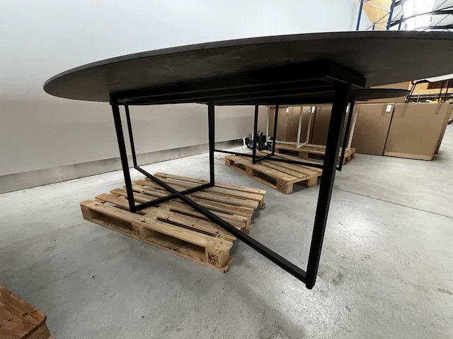 1 eettafel ovaal - afbeelding 2 van  3