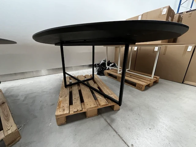 1 eettafel ovaal - afbeelding 2 van  3