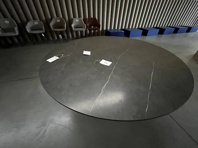 1 eettafel rond - afbeelding 4 van  4