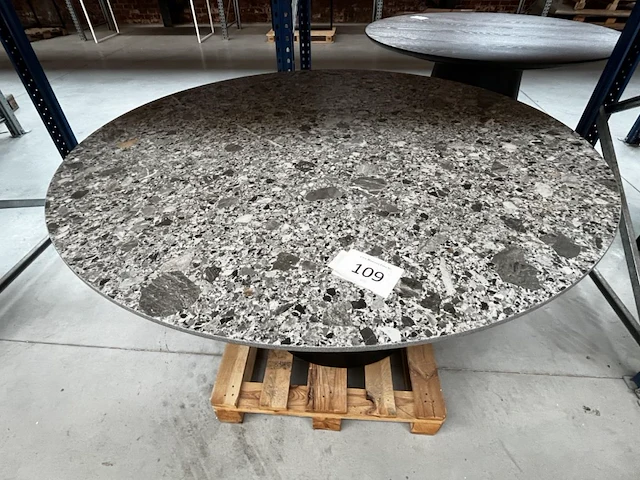 1 eettafel rond - afbeelding 2 van  3