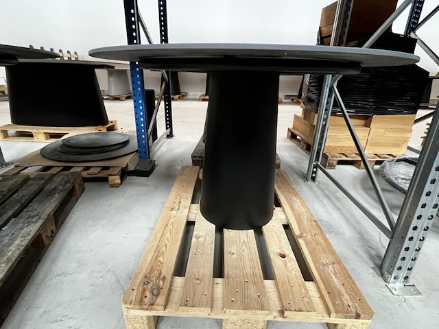 1 eettafel rond - afbeelding 2 van  3