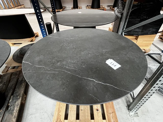 1 eettafel rond - afbeelding 3 van  3