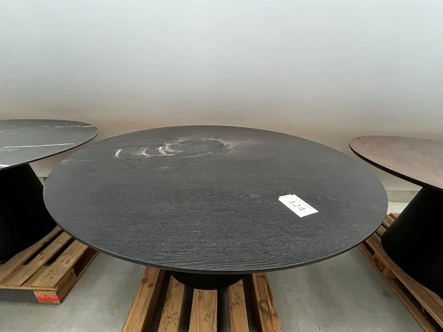 1 eettafel rond - afbeelding 3 van  3